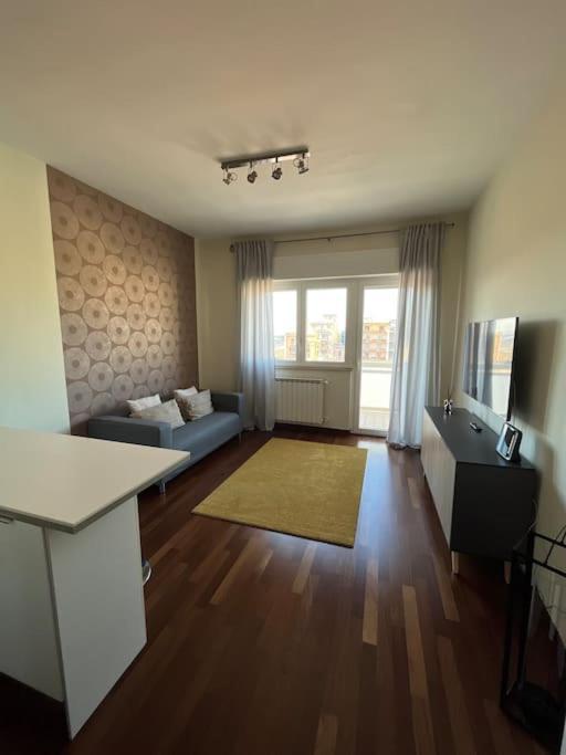 Suite 220 Bari Extérieur photo