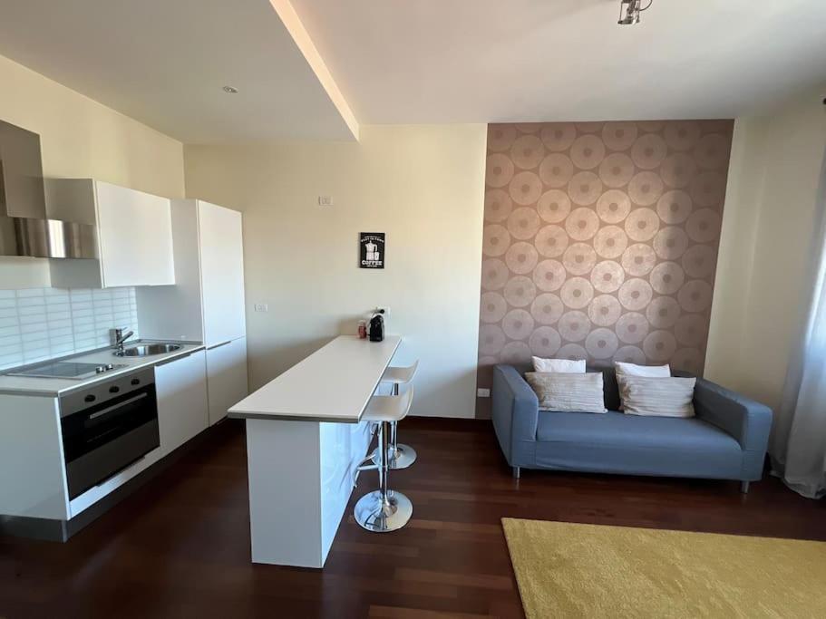Suite 220 Bari Extérieur photo